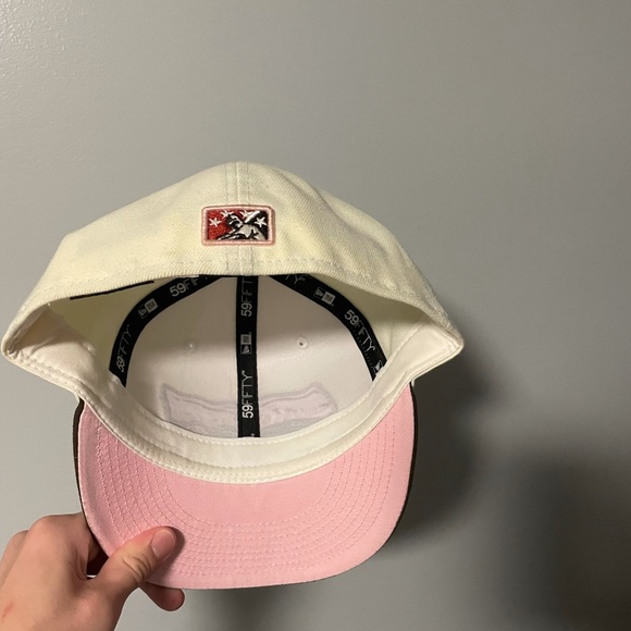 Size 7 1/2 mens fitted hat. Iron Pig’s minor league team. - Picture 2 of 4